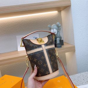 BN – Luxury Bags LUV 549