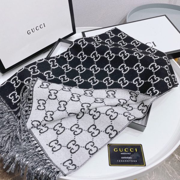 BN – Luxury Edition GCI Scarf 016