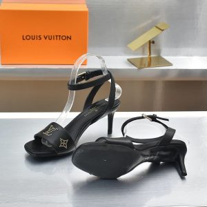 Designer LUV High Heel Shoes 002