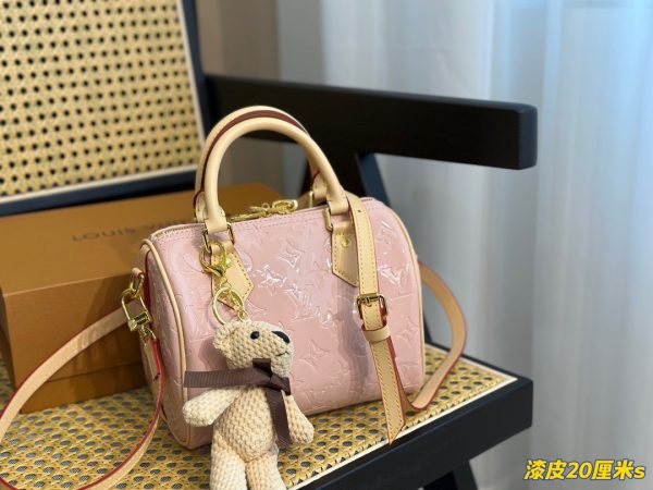 BN – New Luxury Bags LUV 737