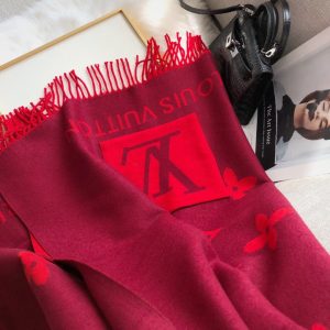 BN – Luxury Edition LUV Scarf 012