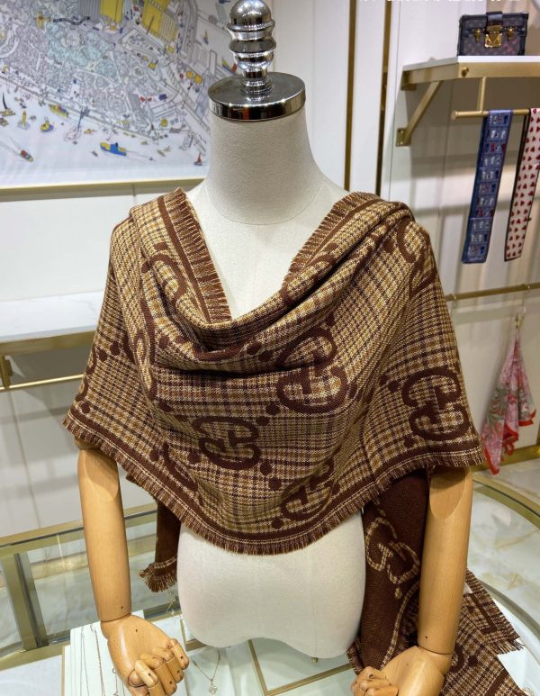 BN – Luxury Edition GCI Scarf 020