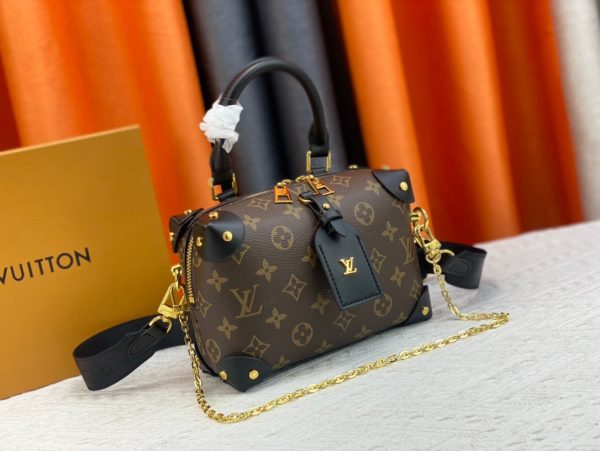 BN – Luxury Bags LUV 662