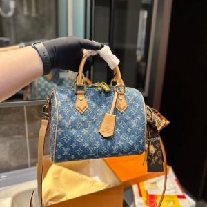 BN – New Luxury Bags LUV 761