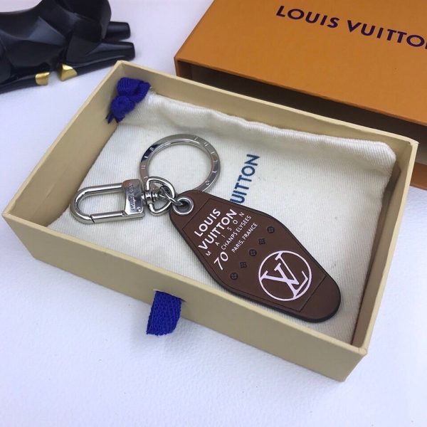 BN – Luxury Edition Keychains LUV 008