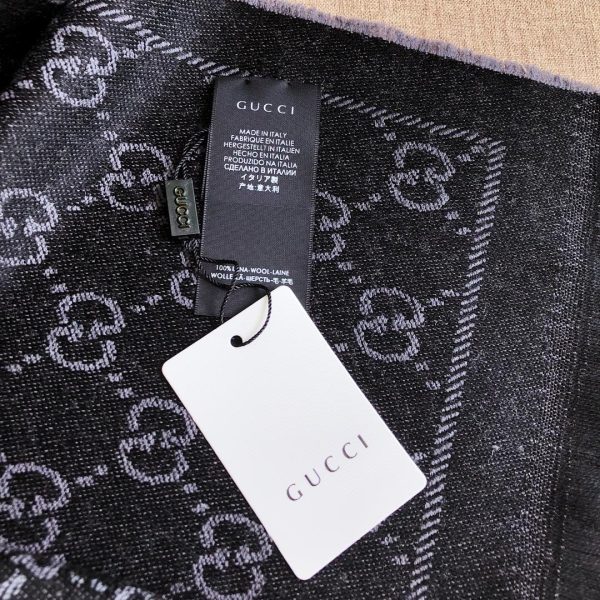 BN – Luxury Edition GCI Scarf 011