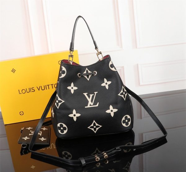 BN – Luxury Edition Bags LUV 032