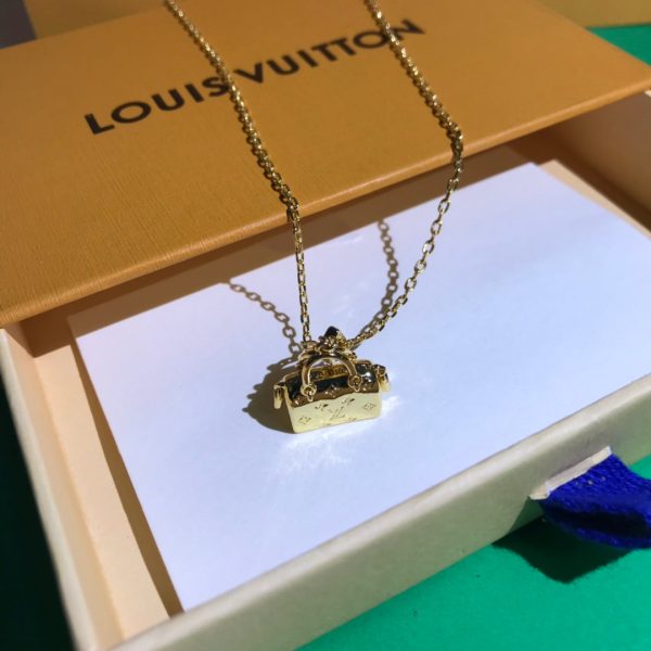 BN – Luxury Edition Necklace LUV027