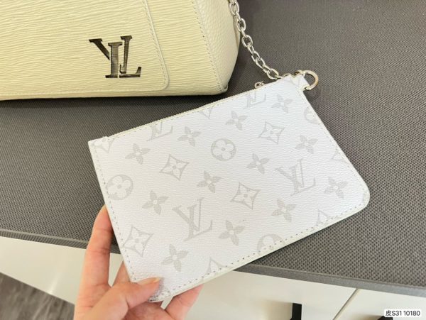 BN – Luxury Bags LUV 561