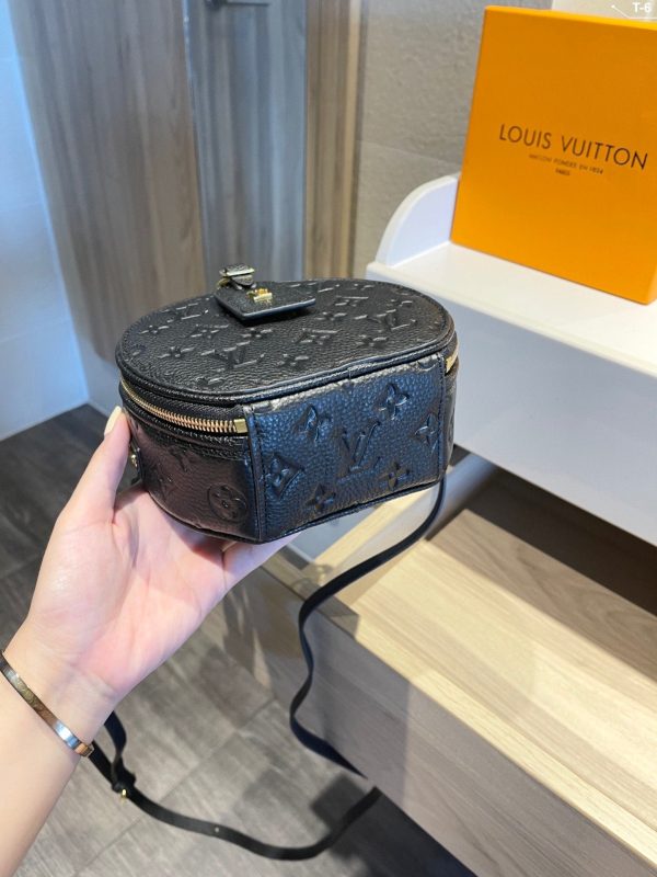 BN – Luxury Edition Bags LUV 495