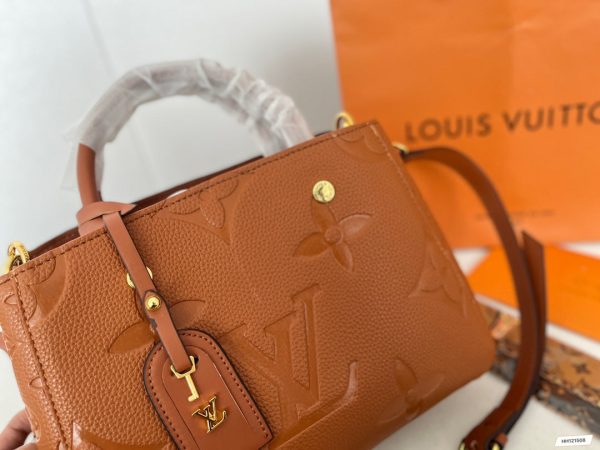 BN – Luxury Bags LUV 527