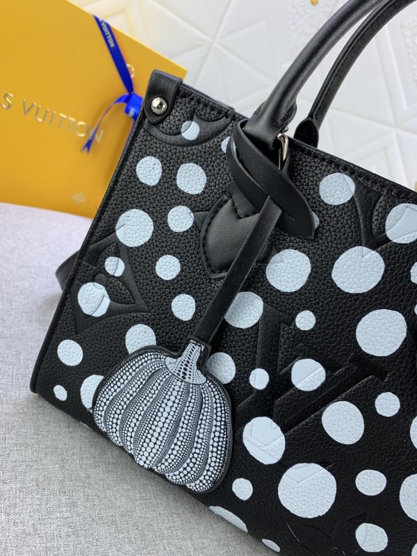 BN – Luxury Bag LUV 638