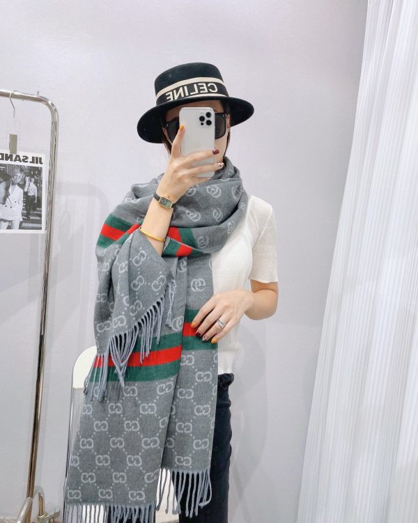 BN – Luxury Edition GCI Scarf 021