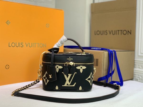 BN – Luxury Edition Bags LUV 097