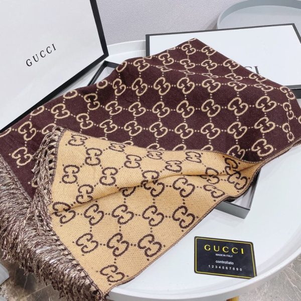 BN – Luxury Edition GCI Scarf 019