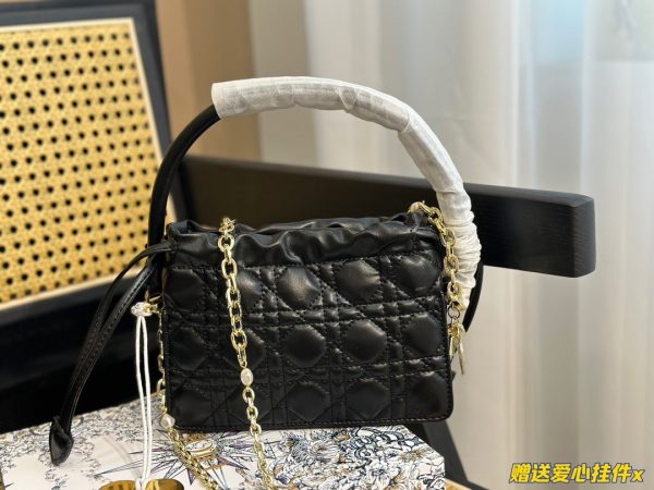 BN – New Luxury Bags DIR 365