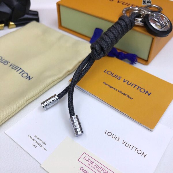 BN – Luxury Edition Keychains LUV 070