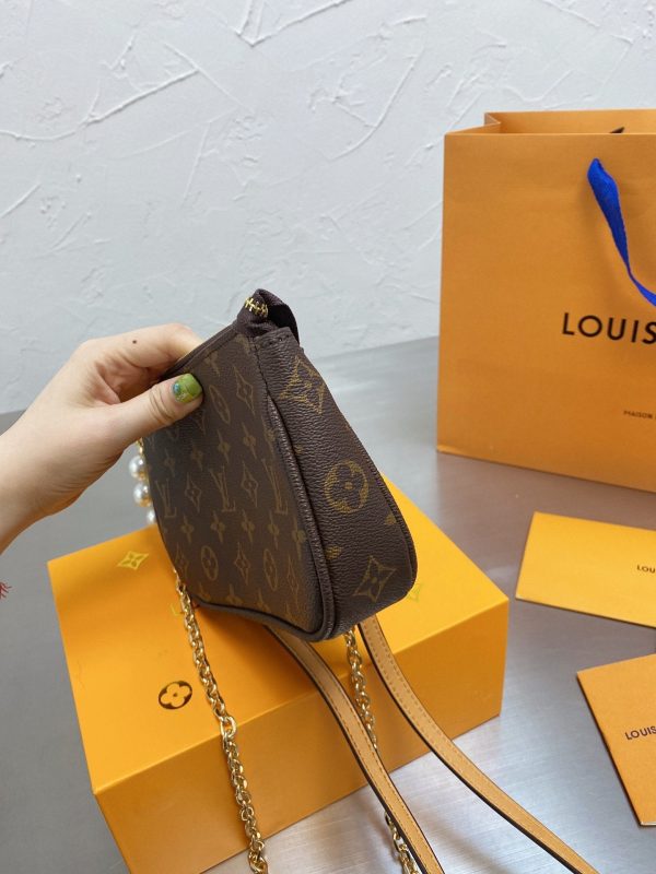 BN – Luxury Edition Bags LUV 080