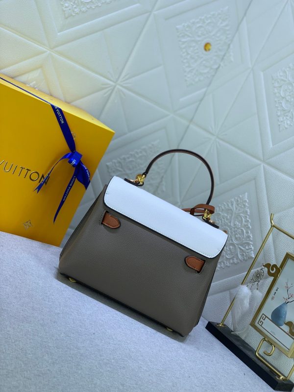 BN – New Luxury Bags LUV 743