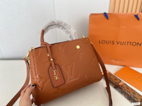 BN – Luxury Bags LUV 527