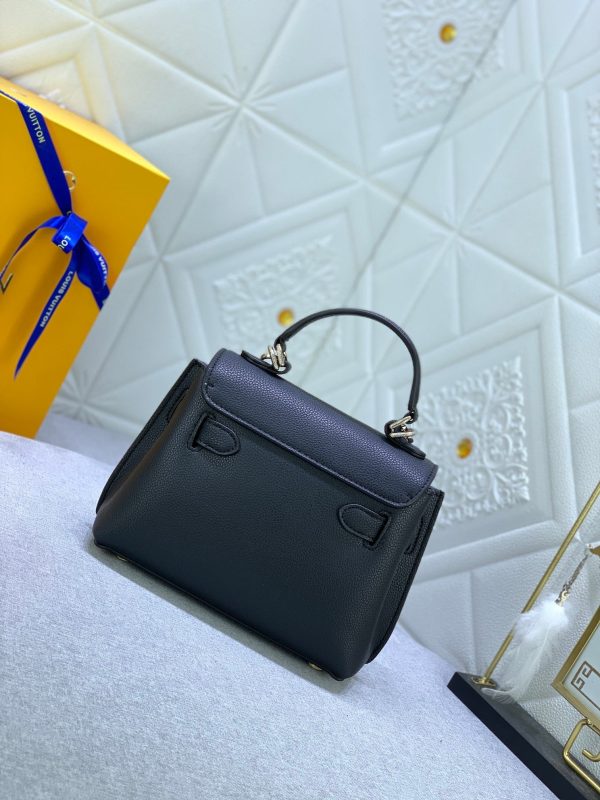 BN – New Luxury Bags LUV 744