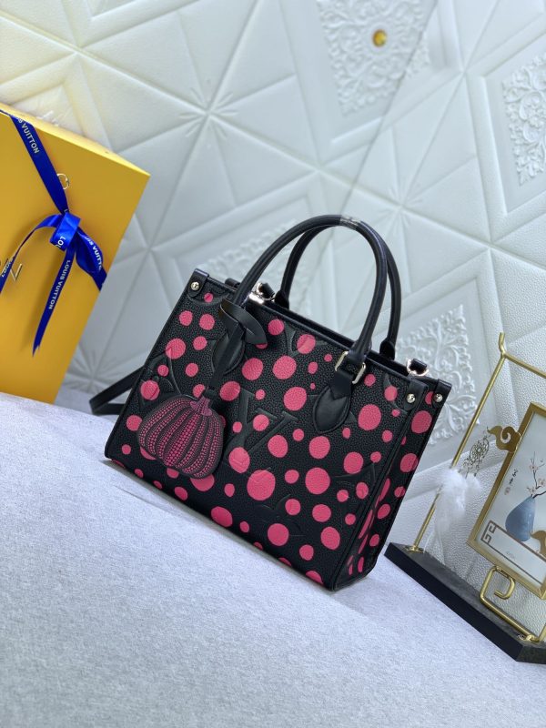 BN – Luxury Bag LUV 637