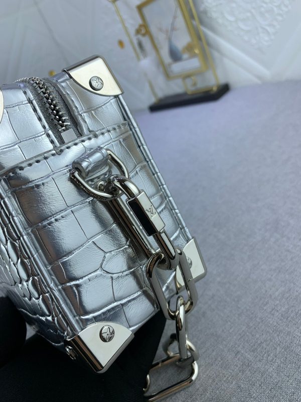 BN – Luxury Bags LUV 659