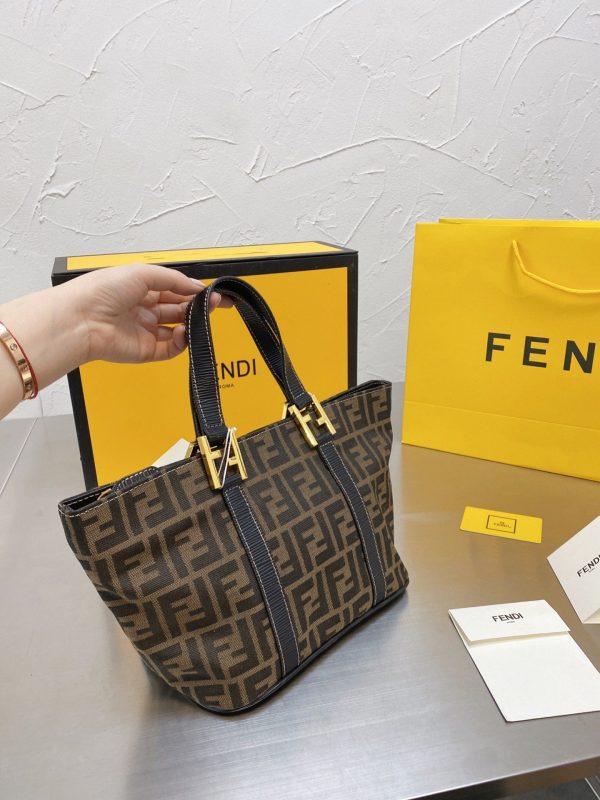 BN – Luxury Edition Bags FEI 104