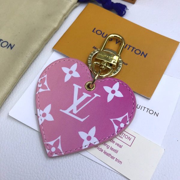 BN – Luxury Edition Keychains LUV 010