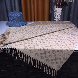 BN – Luxury Edition LUV Scarf 032