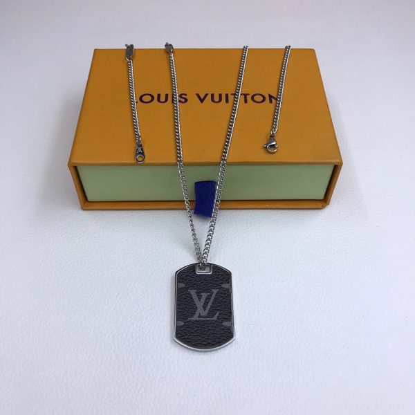 BN – Luxury Edition Necklace LUV010