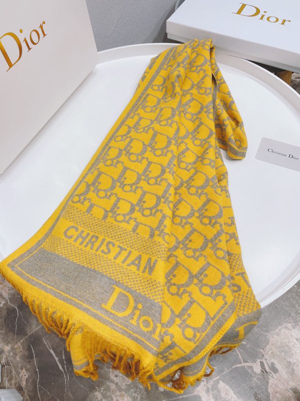 BN – Luxury Edition DIR Scarf 005