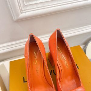 Designer LUV High Heel Shoes 010