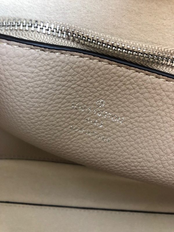 BN – Luxury Edition Bags LUV 050