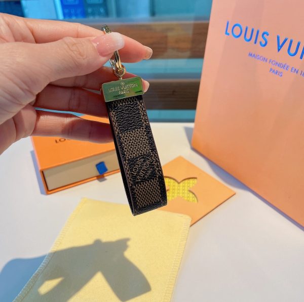 BN – Luxury Edition Keychains LUV 032