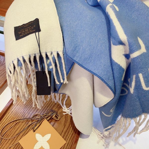 BN – Luxury Edition LUV Scarf 035