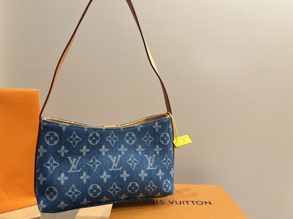 BN – New Luxury Bags LUV 758