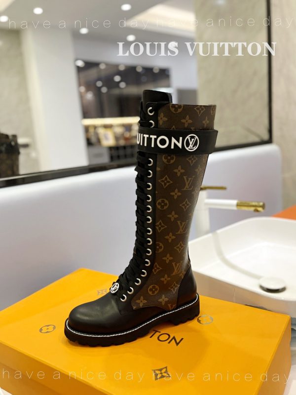 Designer LUV BOOTS 032