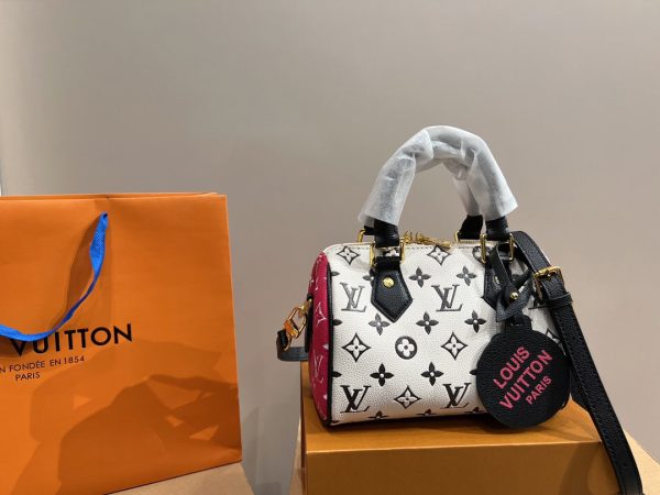 BN – New Luxury Bags LUV 733