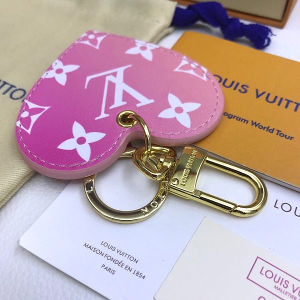 BN – Luxury Edition Keychains LUV 010