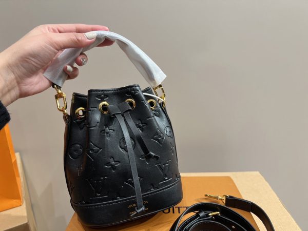 BN – New Luxury Bags LUV 755