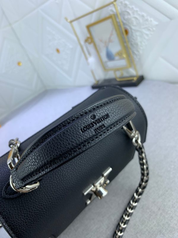 BN – New Luxury Bags LUV 744