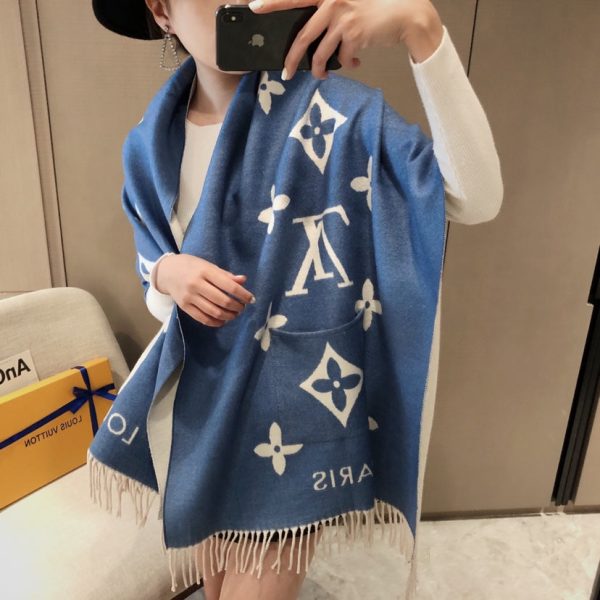 BN – Luxury Edition LUV Scarf 013