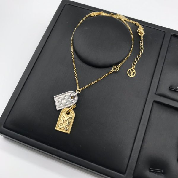 BN – Luxury Edition Necklace LUV029