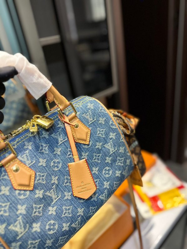 BN – New Luxury Bags LUV 761