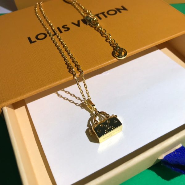 BN – Luxury Edition Necklace LUV027