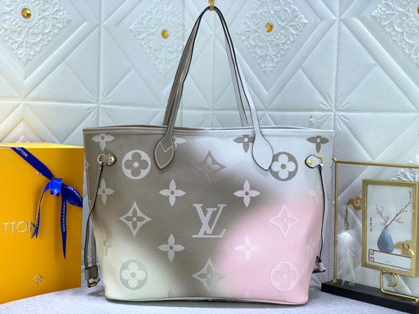 BN – Luxury Bag LUV 650