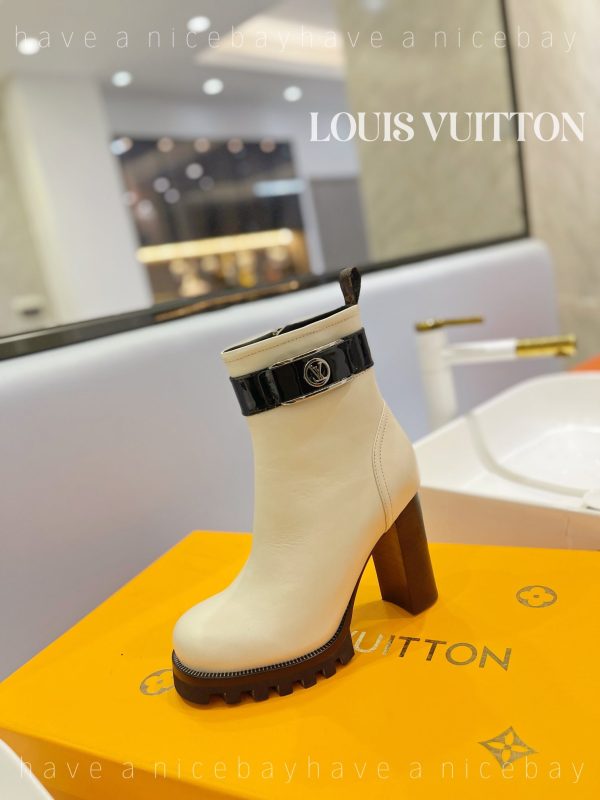 Designer LUV BOOTS 034