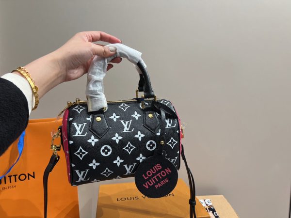 BN – New Luxury Bags LUV 732