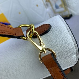 BN – New Luxury Bags LUV 743